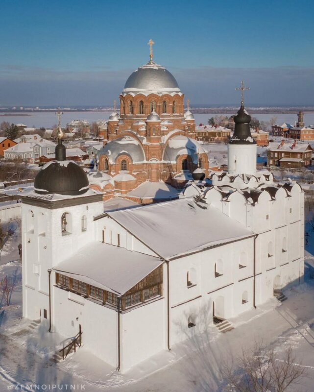 🌟 Иоанно-Предтеченский Свияжский женский монастырь, остров Свияжск